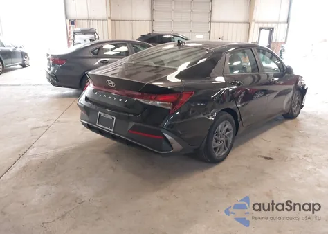 2024 Hyundai Elantra Sel from USA, damaged, VIN KMHLM4DG3RU845491